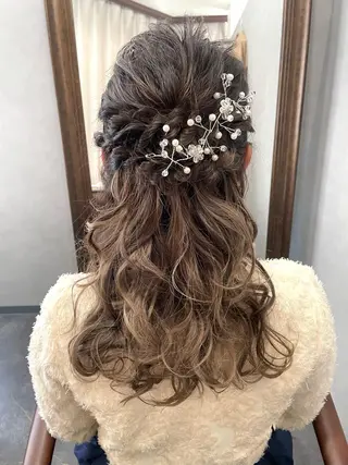 セミロング レイヤーカット/透明 感カラー🩵中村友美のヘアスタイル