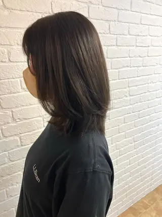 ミディアム カラー 艶髪専門美容師🏄 kazuレスlessのヘアスタイル