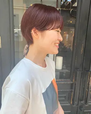 ショート カラー tonari 梅田、中崎町のヘアスタイル
