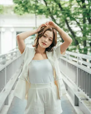 ミディアム カラー 西山 雄基のヘアスタイル