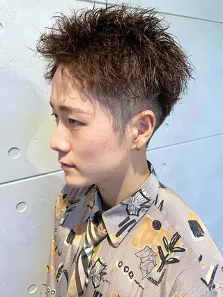 ショート パーマ メンズ メンズヘア特化 崎田 成人のヘアスタイル