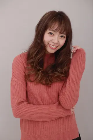 ロング カラー パーマ 佐川 友里のヘアスタイル