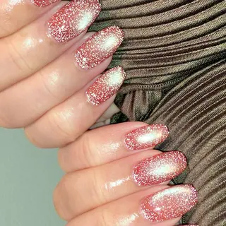 ネイル ウシク ミユキのネイルデザイン