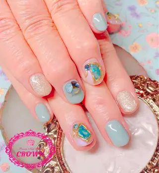 ネイル CROWN プライベートサロンのネイルデザイン