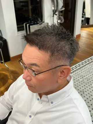 ショート メンズ メンズカット✂️ スキンフェード伊藤陸のヘアスタイル