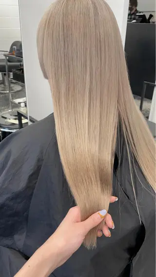 ロング カラー ヘアアレンジ 艶ハイトーン/ヘア アレンジAYAKAのヘアスタイル