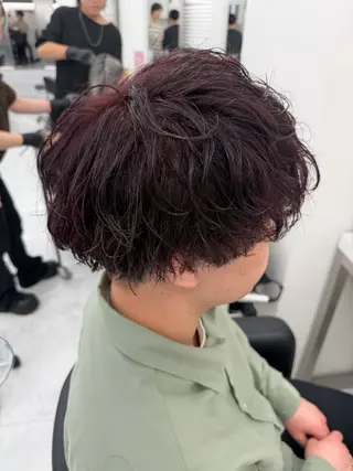 カラー パーマ メンズ 曲がる縮毛矯正✨️ パーマ🌀 晃哉‎のヘアスタイル