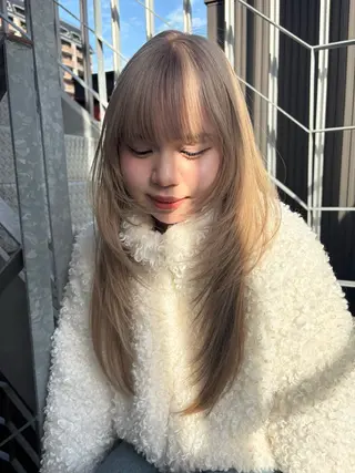 ロング ハッシュカット🎀 レイヤーカットのヘアスタイル