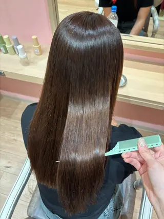 セミロング 透明感カラー⭐︎ コナツのヘアスタイル