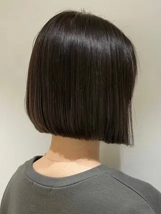 ショート Noa/レイヤー カット🩵パーマのヘアスタイル