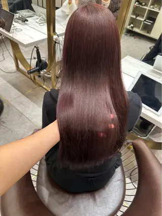 カラー ゆうま/ 抜け感艶カラーのヘアスタイル