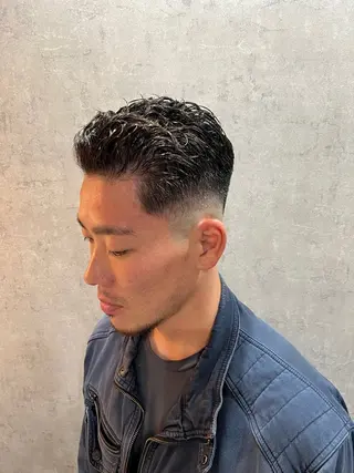 ショート パーマ 有安 明妃のヘアスタイル