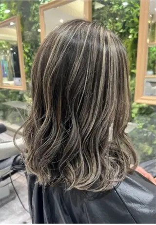 カラー EARTH富山婦中店 2026新卒20万〜のヘアスタイル