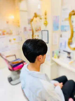 ショート 菅沼 美咲のヘアスタイル