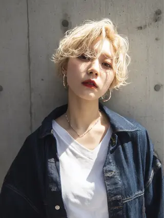 ショート カラー パーマ ヘアアレンジ メンズ 新宿駅近♡友達とOK 🦋W -ワット -のヘアスタイル