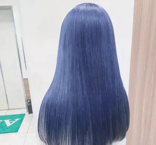 カラー 圷 唯良のヘアスタイル