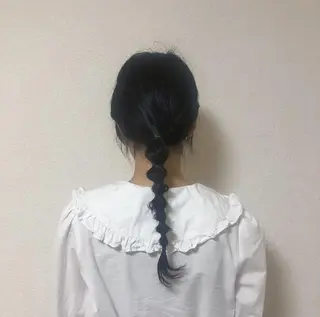 ロング ヘアアレンジ 外山 なつ美のネイルデザイン