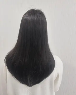 ミディアム KAZUYA /フロレゾンのヘアスタイル