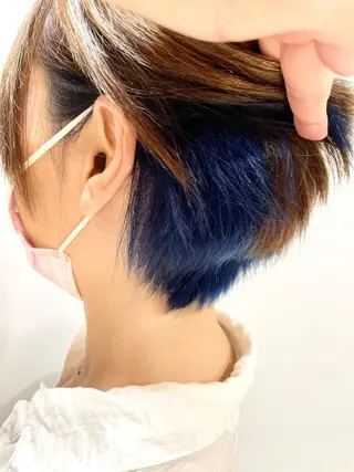 ショート カラー 髪質改善✨透明感カラ ー🌈シエルブルーのヘアスタイル