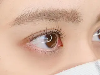 マツエク・マツパ 北川 広行のヘアスタイル