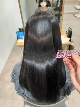 ロング 髙橋 美妃のヘアスタイル