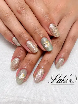 ネイル Laki nailのネイルデザイン