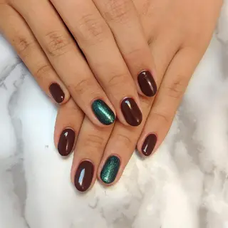 ネイル ジェヌインネイル 河内のネイルデザイン