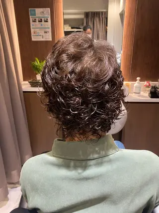 ミディアム 小野 大輔のヘアスタイル