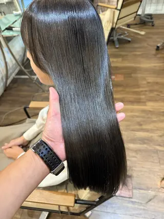 セミロング カラー 👑指名率No.1 👑坂口飛翔のヘアスタイル