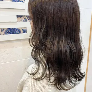 セミロング 💘カラー人気No. 1💘SAYAのヘアスタイル