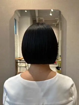 ショート LOVESTOIKE 井上つぐみ/透明感のヘアスタイル