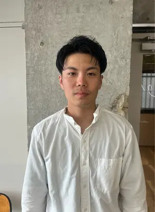 アイブロウ 小長谷 夕菜のヘアスタイル