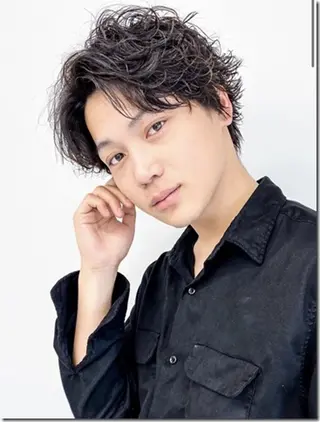 パーマ 山路 悠佳のヘアスタイル