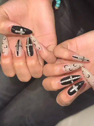 ネイル hazuki ☽ 4月予約受付中✨のネイルデザイン