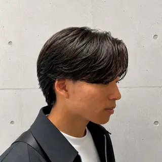 メンズ パーマ ウエムラ/似合 わせカット/パーマのヘアスタイル