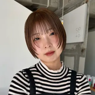 ショート mirai/レイヤー ボブ/デザインのヘアスタイル