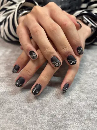 ネイル 三本 綾奈のネイルデザイン