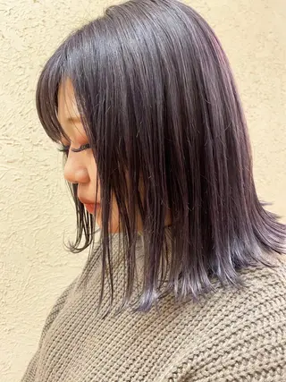 ミディアム カラー アシカガ ヨウコのヘアスタイル