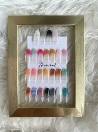 ネイル crystal ⭐︎ colorのネイルデザイン