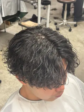 パーマ ルーズ/シャドウパー マ/似合わせカットのヘアスタイル