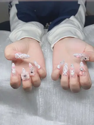ネイル Lee Nailsのネイルデザイン