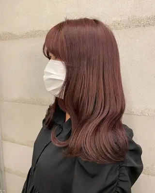 セミロング ナガイ アヤのヘアスタイル
