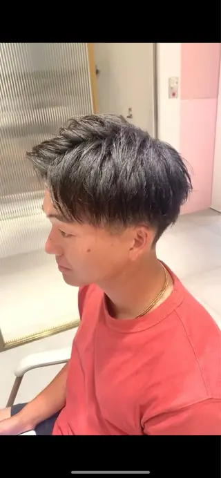 カラー メンズ 韓国ヘア/レイヤー/ 顔まわり/りょーとのヘアスタイル