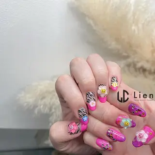 ネイル 山田 真里のネイルデザイン