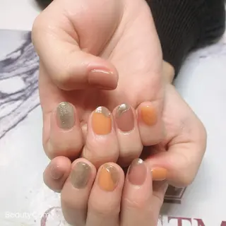 ネイル ガレンドウ 白澤 愛子のネイルデザイン