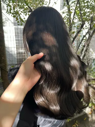 ロング rena/レイヤー /顔まわりのヘアスタイル