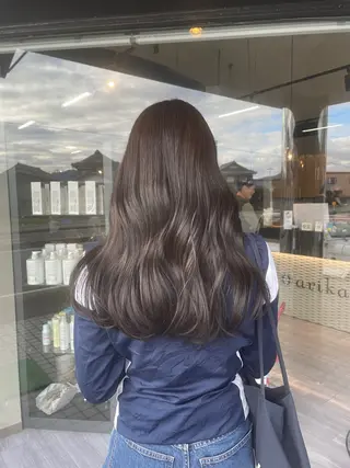 ロング カラー マキノ キョウカのヘアスタイル