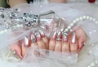 ネイル ハヤシ ミカのネイルデザイン