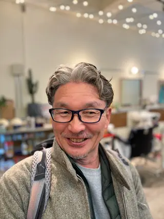 ミディアム ⭐️綾瀬駅 穴久保光のヘアスタイル