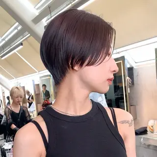 ショート 伊 杏のヘアスタイル